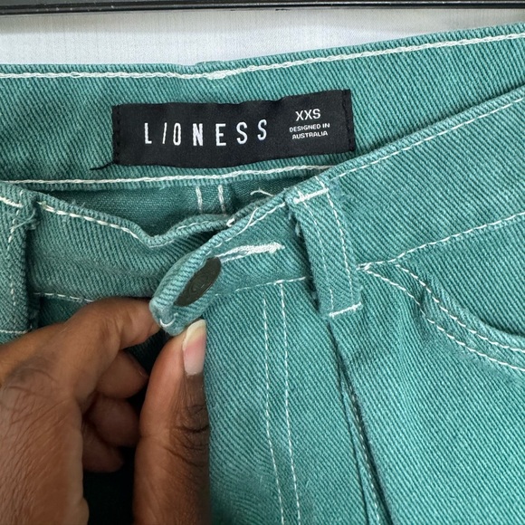 Lioness Miami Vice Pant in Green - Picture 5 of 7